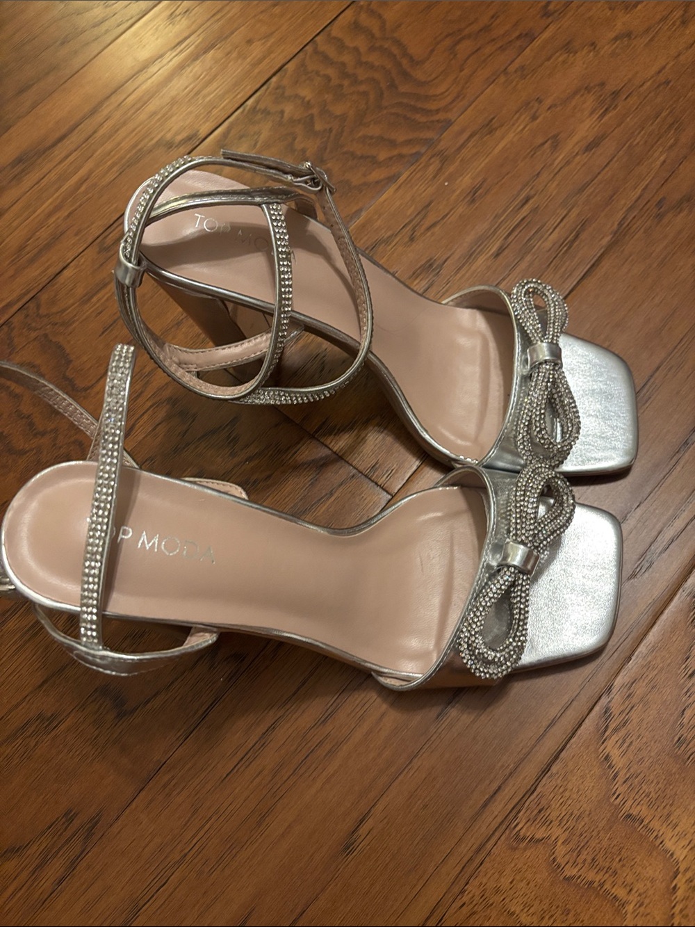 TOP Moda Silver Rhinestone Bow Ankle-Strap Heels - Picture 2 of 3